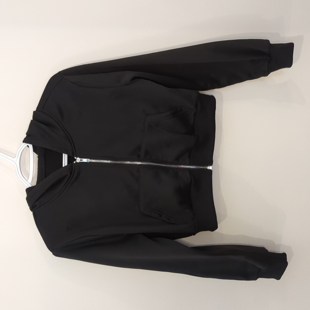 Cropped Black  Zip Hoodie